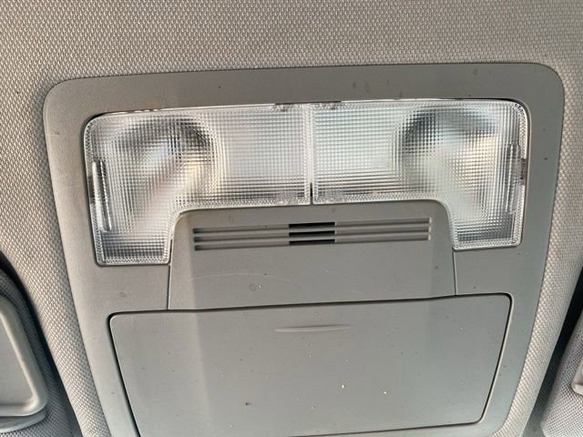 Used 2016 Toyota Camry SE image 17