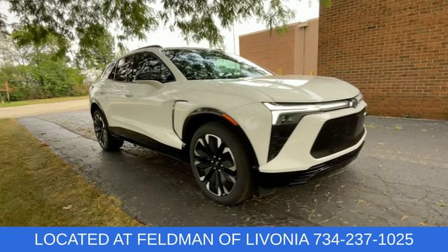 Certified 2024 Chevrolet Blazer EV RS AWD/4WD image 2