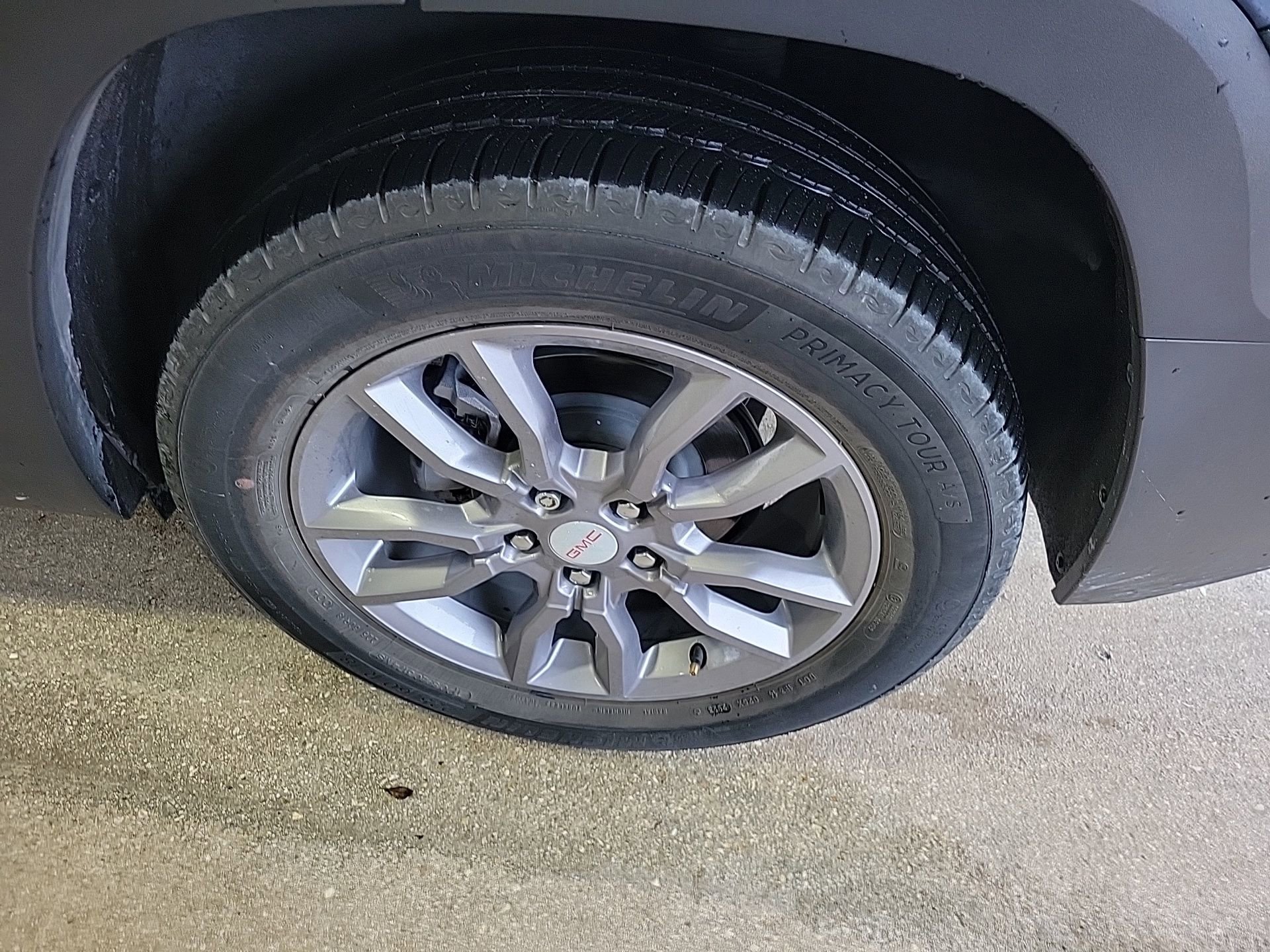 Used 2024 GMC Terrain SLT w/ LPO, Floor Liner Package image 18