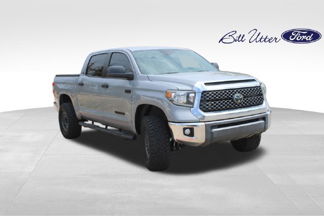 Used 2021 Toyota Tundra SR5 w/ SR5 Leather Package RWD image 3