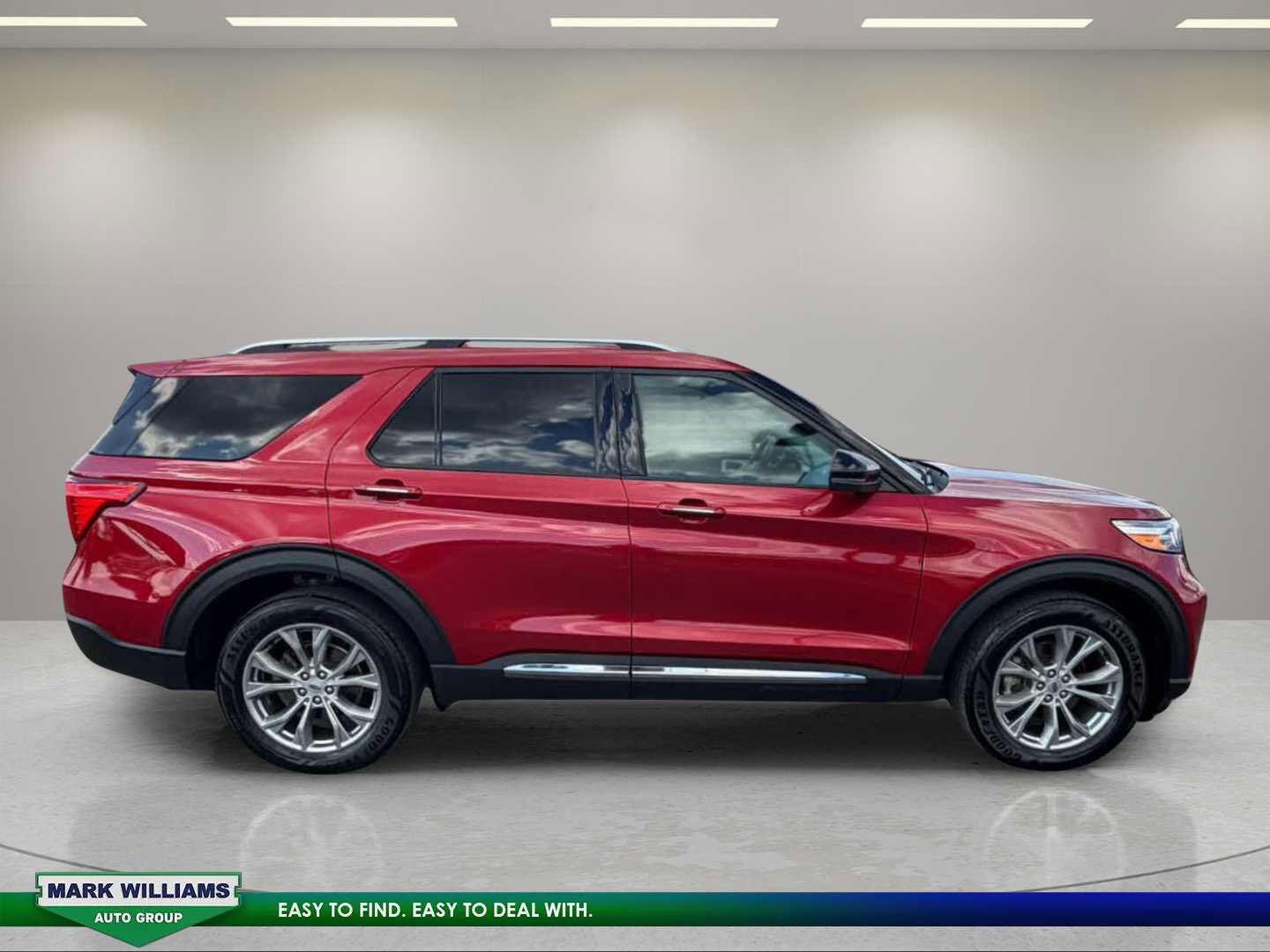 Used 2021 Ford Explorer Limited w/ Equipment Group 301A AWD/4WD image 25