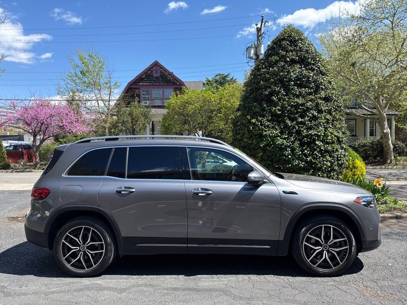 Used 2022 Mercedes-Benz EQB 300 4MATIC image 8