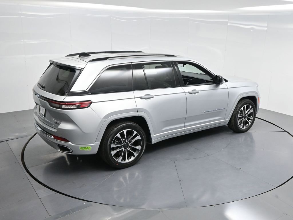 Used 2022 Jeep Grand Cherokee Overland w/ Advanced Protech Group III image 47
