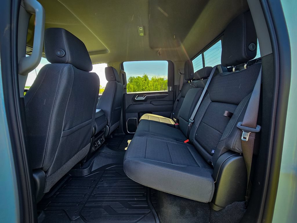 New 2026 GMC Sierra 3500 SLE w/ SLE Value Package AWD/4WD image 35