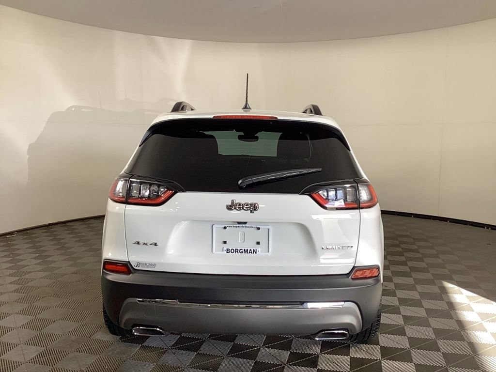 Used 2022 Jeep Cherokee Limited w/ Elite Package image 3