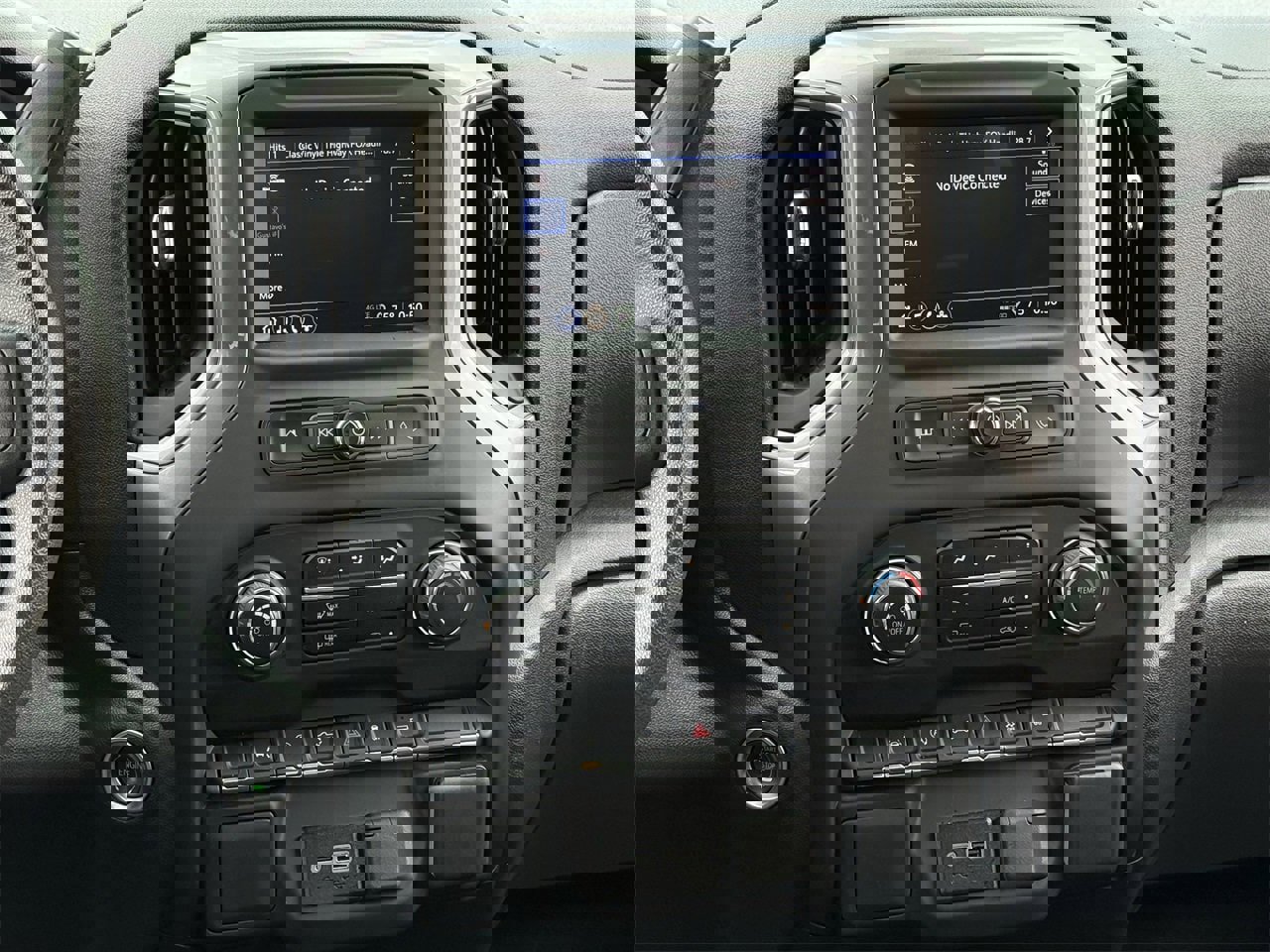 Used 2024 Chevrolet Silverado 1500 Custom image 15