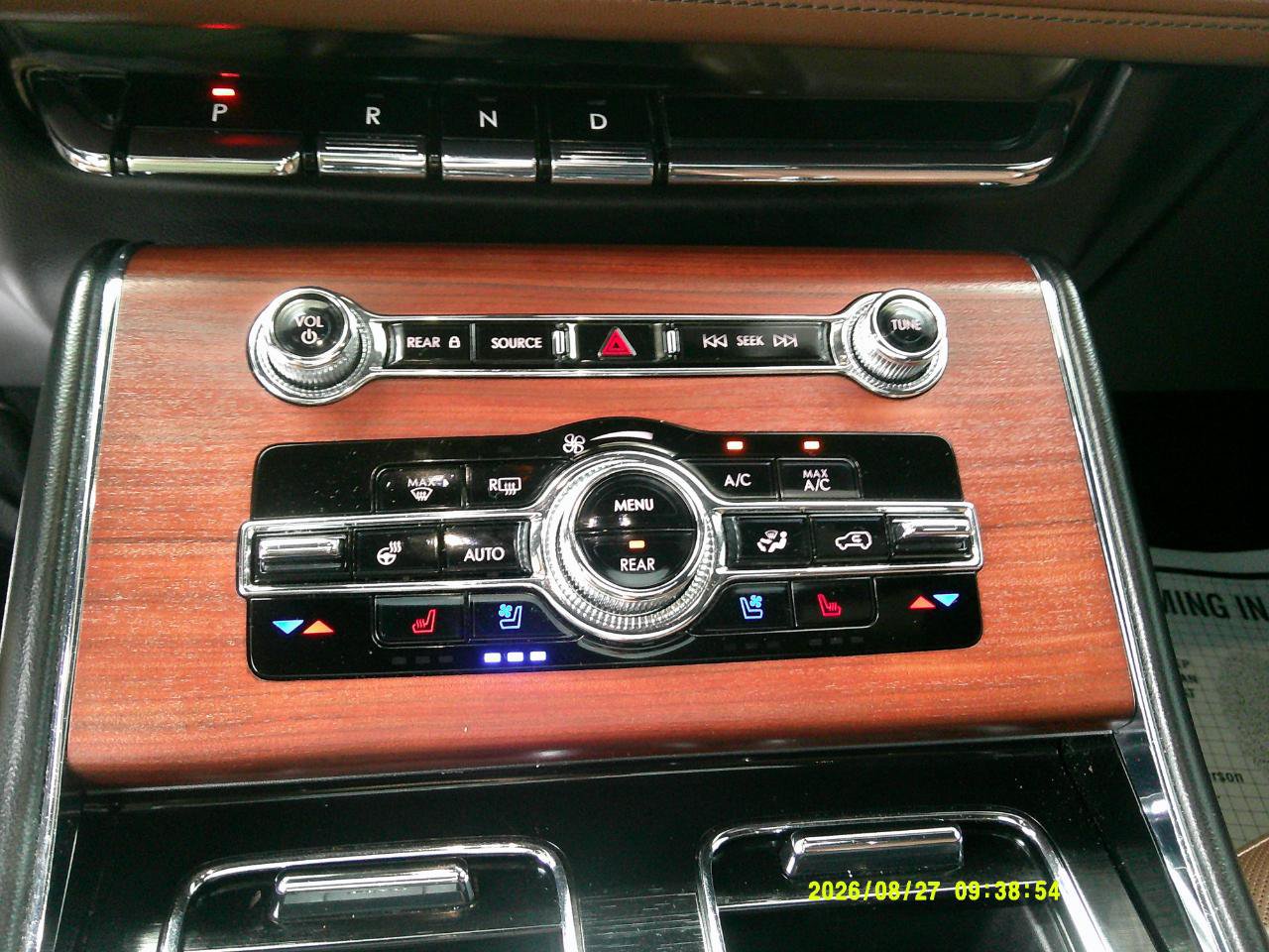 Used 2023 Lincoln Aviator Reserve w/ Equipment Group 201A RWD image 21