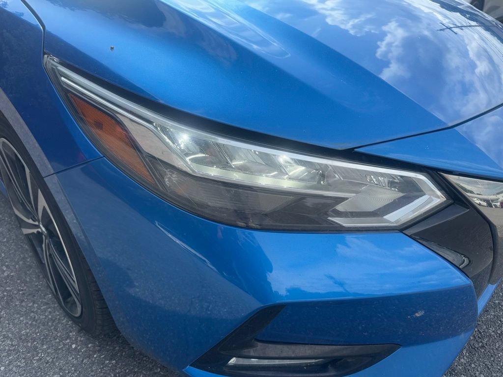 Used 2022 Nissan Sentra SR w/ Electronics Package FWD image 7