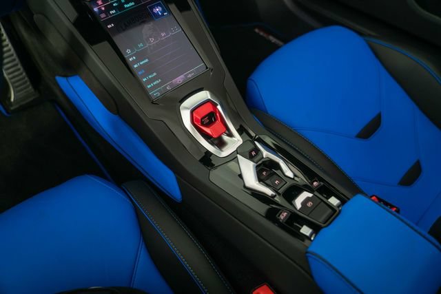 Used 2023 Lamborghini Huracan EVO RWD image 23