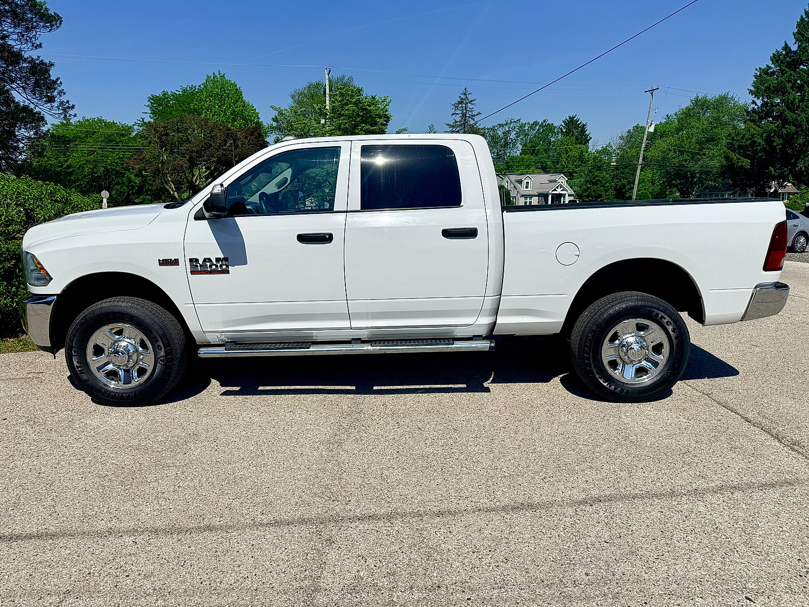 Used 2018 RAM 2500 Tradesman w/ Chrome Appearance Group AWD/4WD image 7