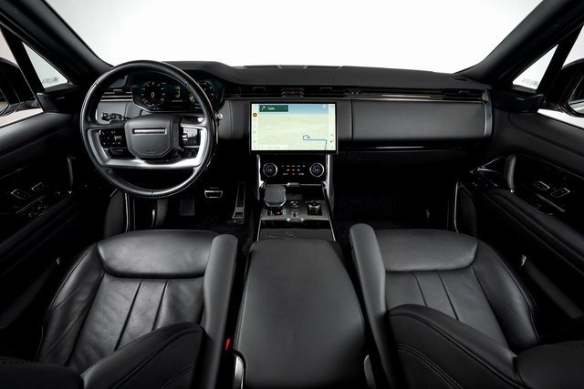 Used 2023 Land Rover Range Rover SE image 33