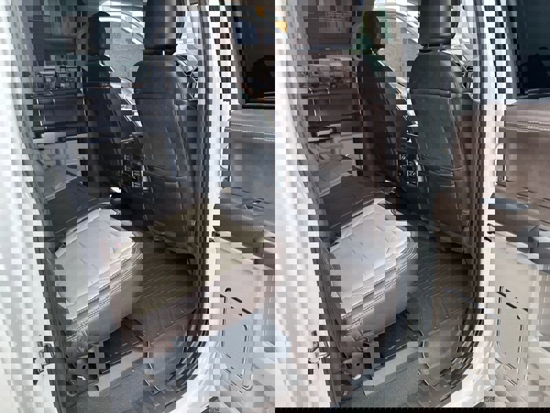 Used 2019 Ford F350 Limited image 30