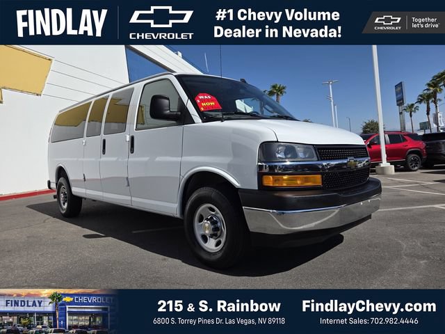 Certified 2025 Chevrolet Express 3500 LT w/ LT Preferred Equipment Group RWD image 1