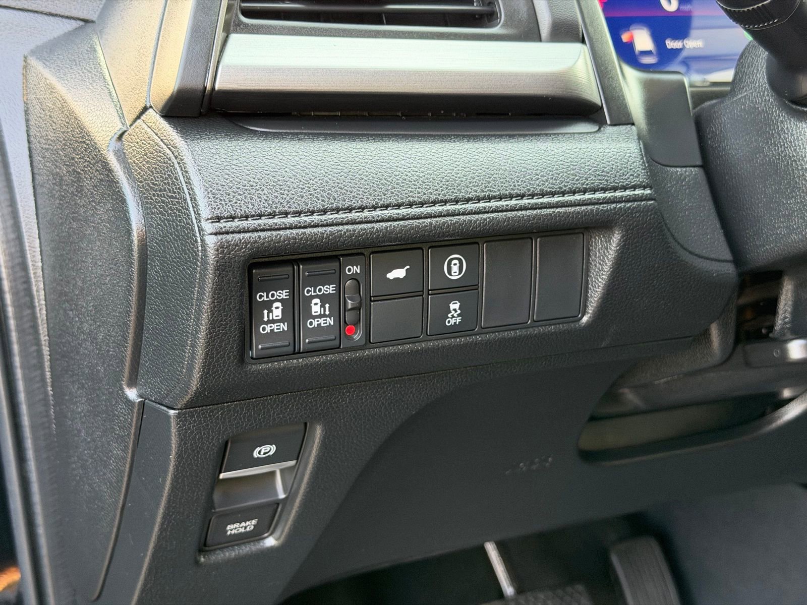 Used 2024 Honda Odyssey EX-L image 15