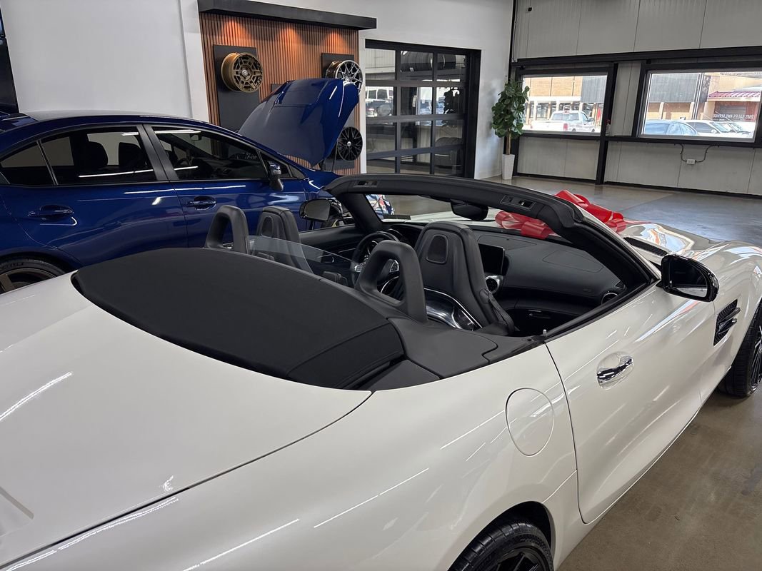 Used 2018 Mercedes-Benz AMG GT Roadster w/ Lane Tracking Package image 21