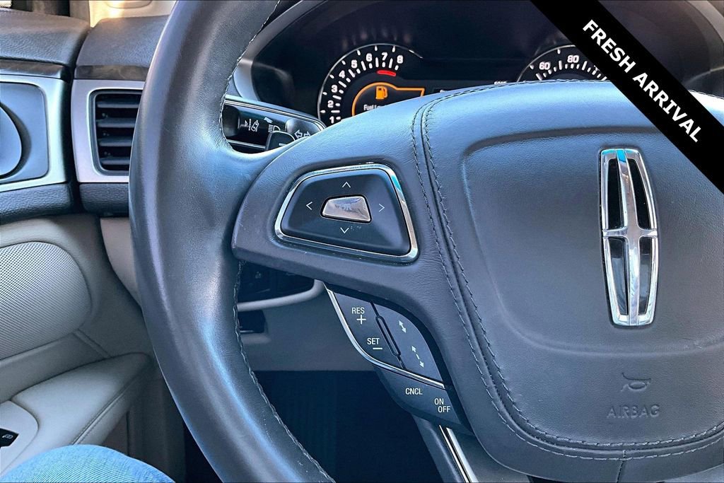 Used 2019 Lincoln MKZ Reserve w/ Reserve Plus Package image 11