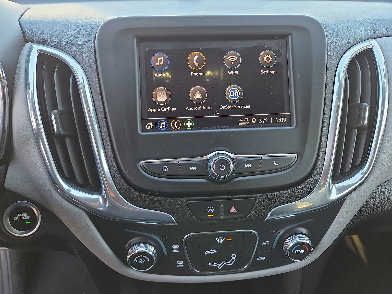 Used 2023 Chevrolet Equinox LS w/ LS Convenience Package image 25