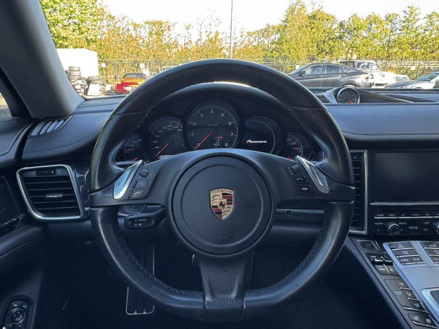 Used 2016 Porsche Panamera Edition RWD image 34