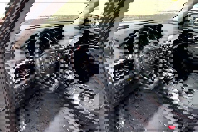 Used 2023 Acura MDX SH-AWD w/ Technology Package image 14