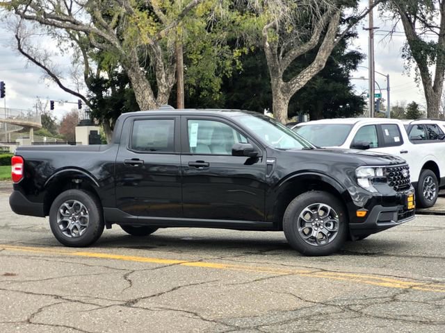 New 2026 Ford Maverick XLT w/ XLT Luxury Package image 3
