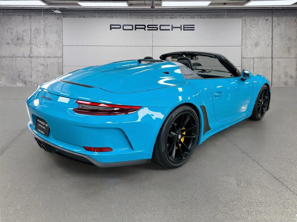 Certified 2019 Porsche 911 Speedster RWD image 9