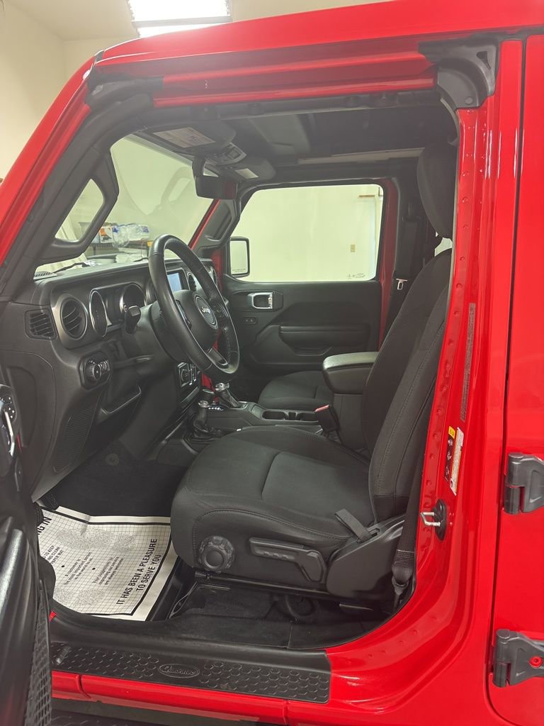 Used 2021 Jeep Wrangler Unlimited Sport w/ Sun And Sound Package image 9