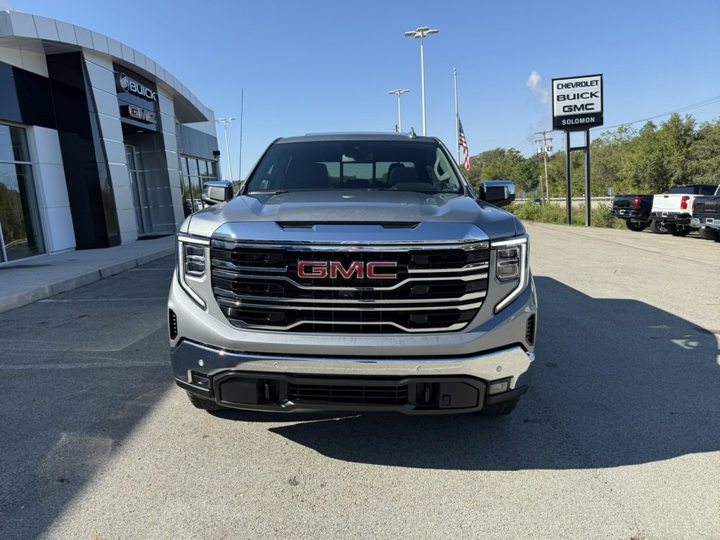 New 2026 GMC Sierra 1500 SLT w/ SLT Premium Plus Package image 8