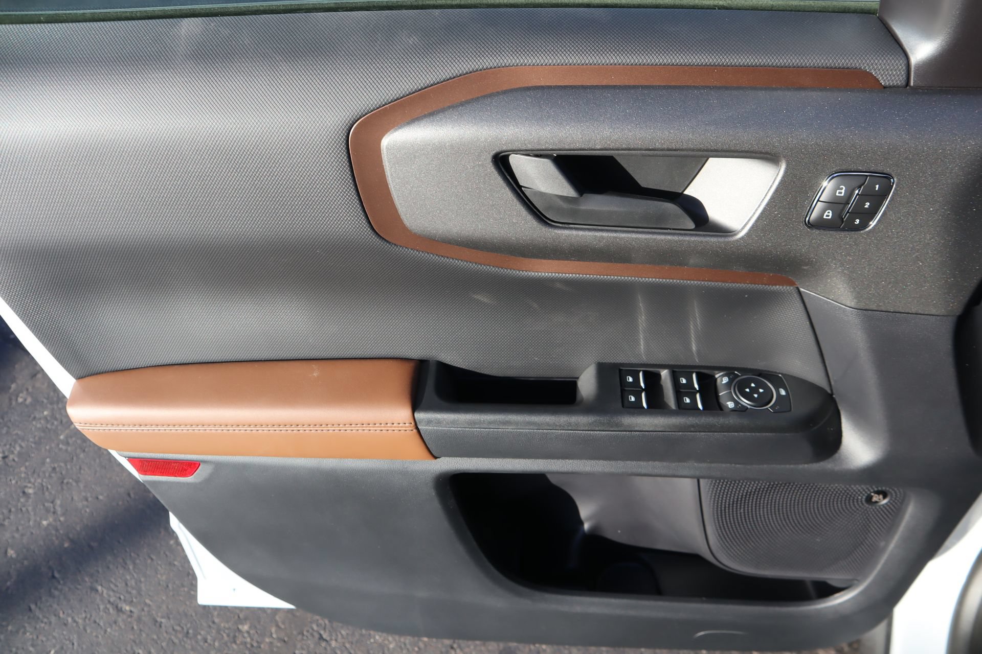 New 2026 Ford Bronco Sport Outer Banks w/ Outer Banks Tech Package+ AWD/4WD image 16