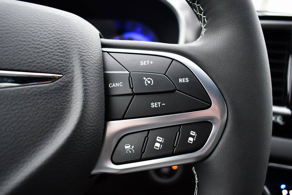 New 2026 Chrysler Voyager LX FWD image 19