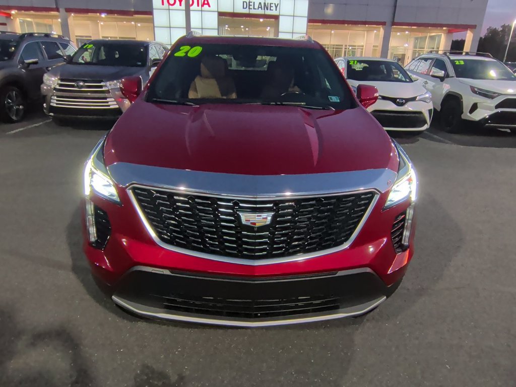 Used 2020 Cadillac XT4 Premium Luxury w/ Enhanced Visibility Package AWD/4WD image 3