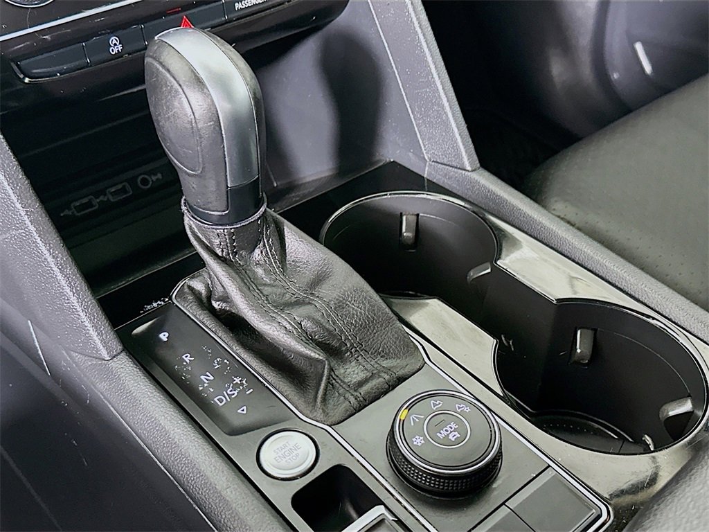 Certified 2021 Volkswagen Atlas SEL image 23