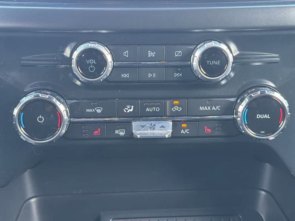 Used 2021 Toyota Corolla SE FWD image 25