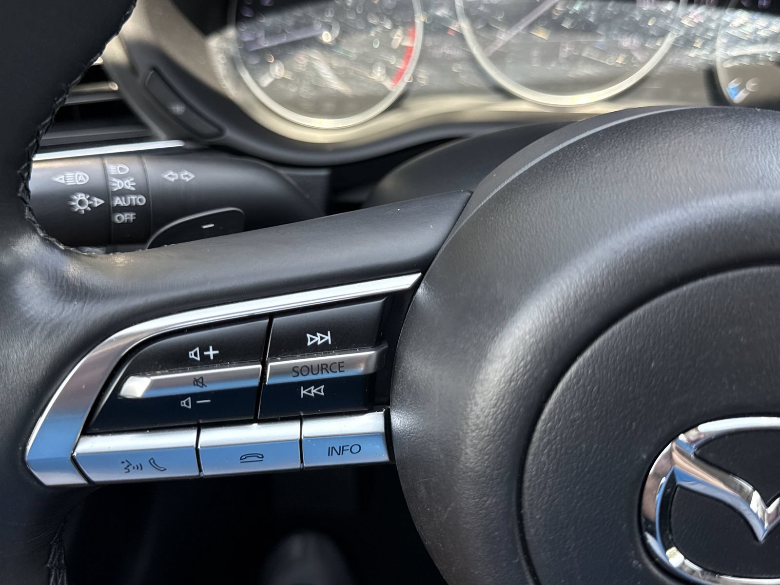 Used 2023 MAZDA CX-30 AWD 2.5 S w/ Premium Package image 20