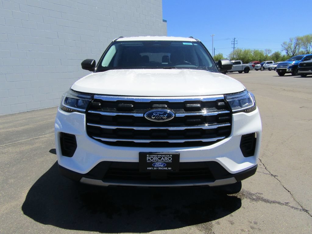 New 2026 Ford Explorer Active AWD/4WD video 3