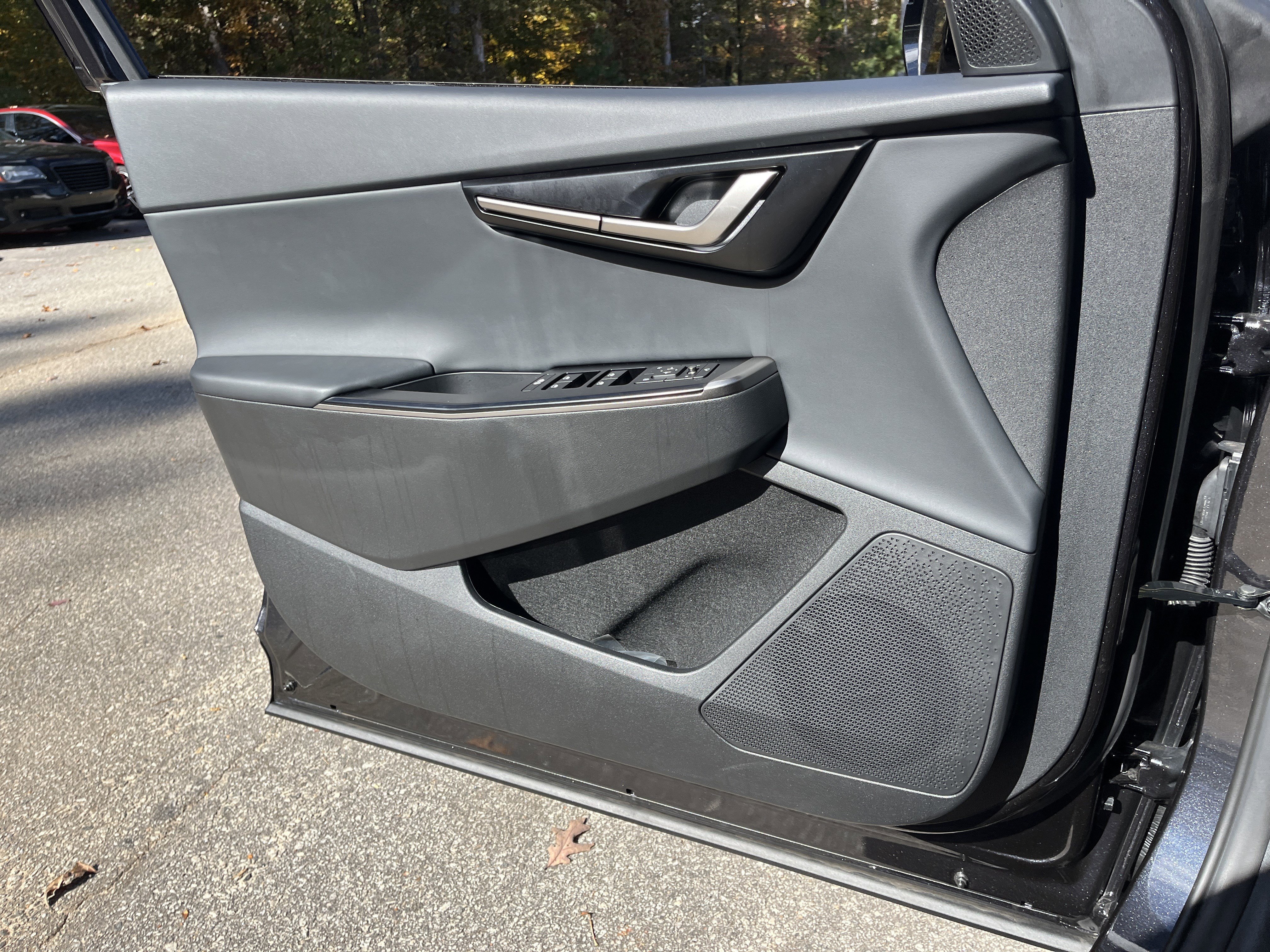 New 2025 Kia EV6 Light w/ Light LR Technology Package image 16