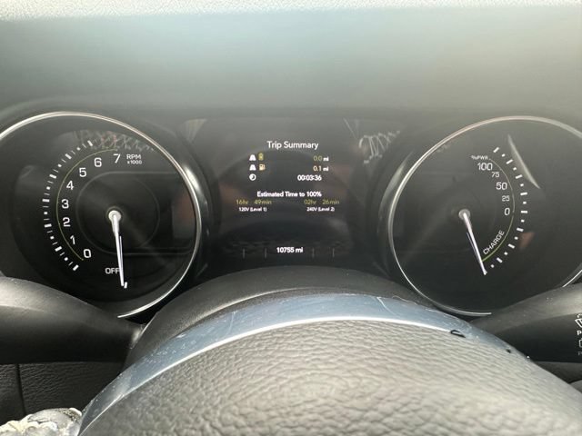 Used 2023 Jeep Wrangler Unlimited Sahara w/ Cold Weather Group AWD/4WD image 16