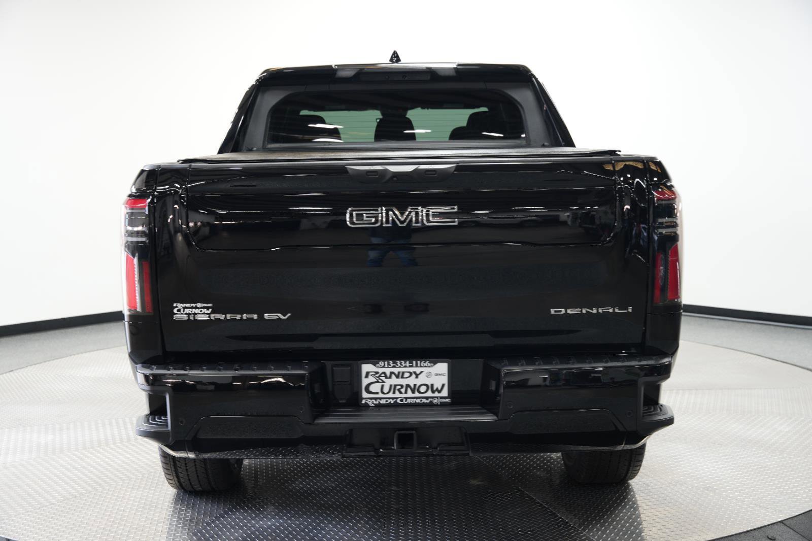 New 2025 GMC Sierra EV Denali image 7