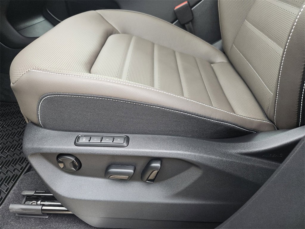 New 2026 Volkswagen Atlas SEL image 19