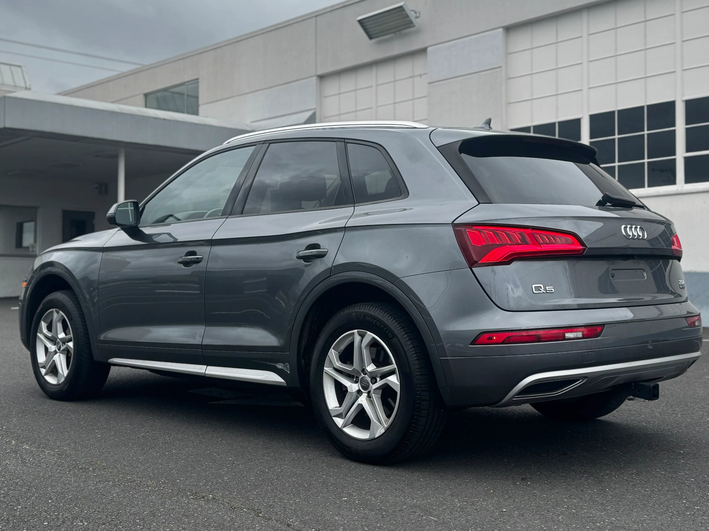 Used 2018 Audi Q5 2.0T Premium image 6