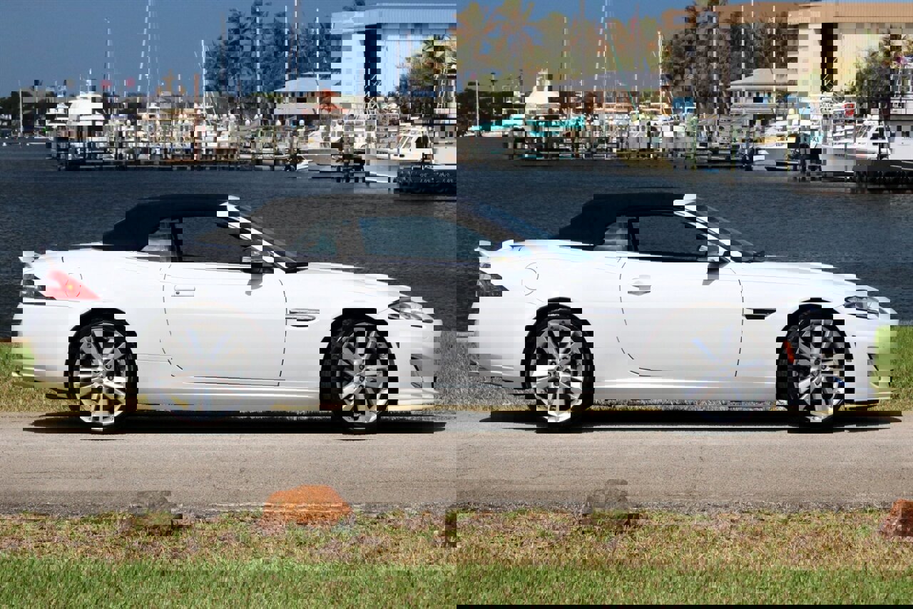 Used 2014 Jaguar XKR R image 7