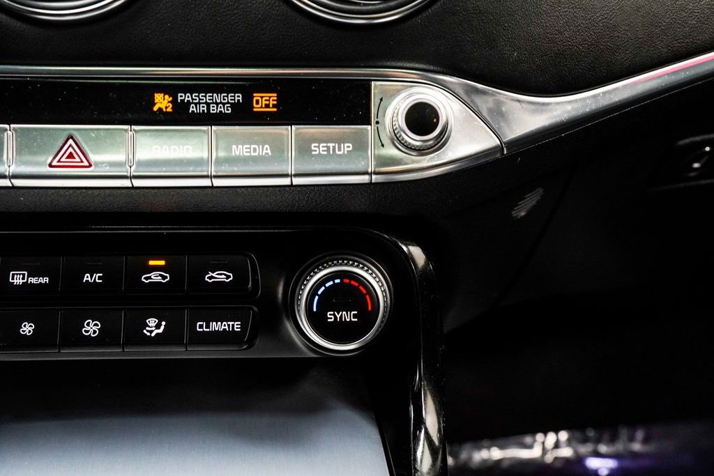 Used 2023 Kia Stinger GT2 image 24