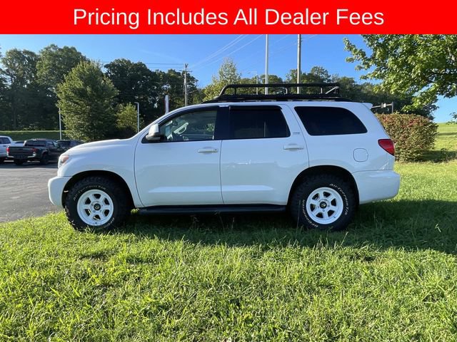 Used 2015 Toyota Sequoia SR5 w/ Premium Package AWD/4WD image 4