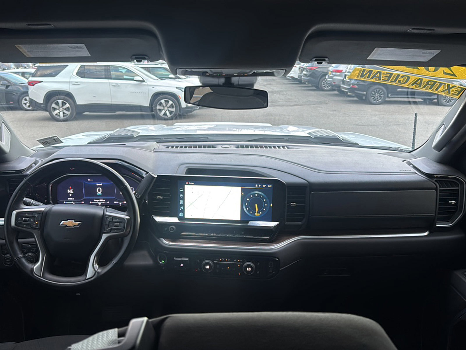 Used 2025 Chevrolet Silverado 2500 LT w/ Convenience Package image 33