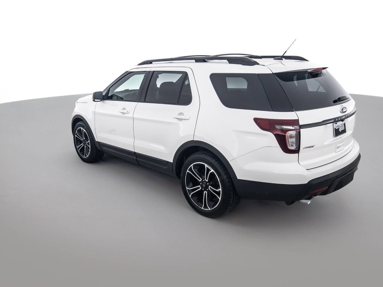 Used 2015 Ford Explorer Sport AWD/4WD image 7