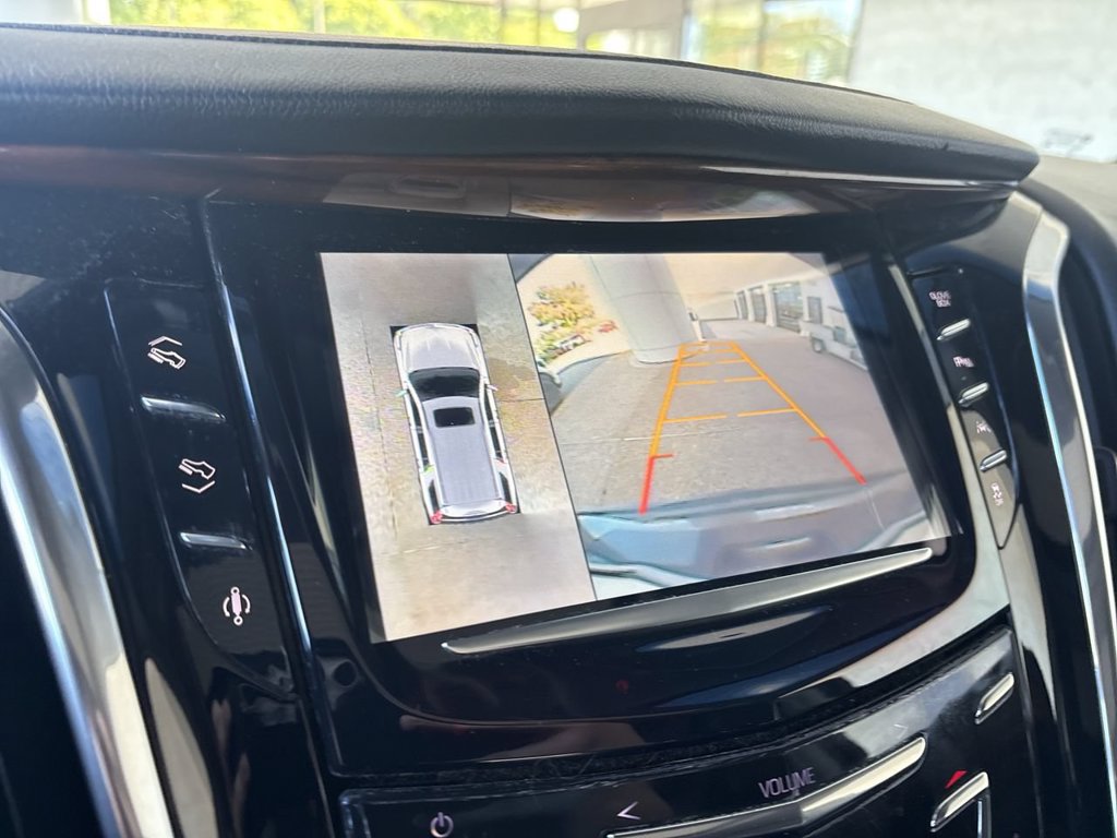 Used 2016 Cadillac Escalade Luxury AWD/4WD image 15