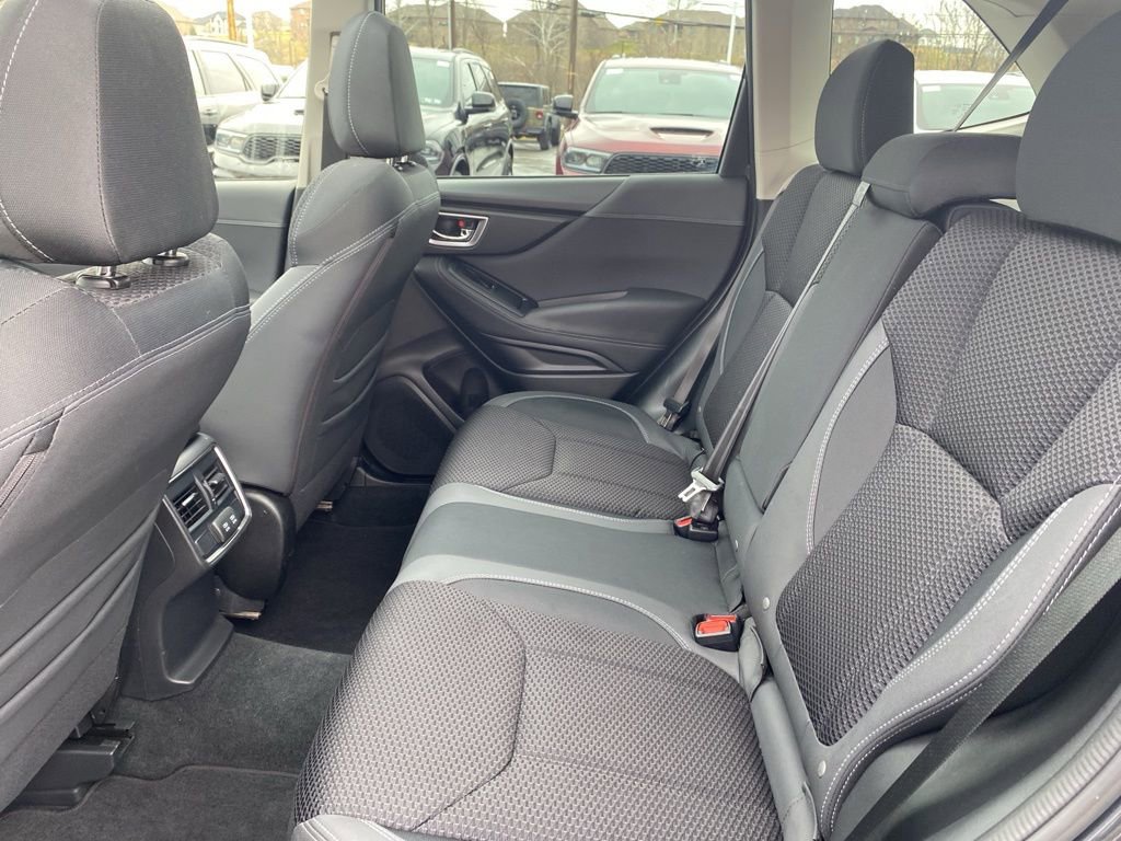 Used 2022 Subaru Forester Premium image 19