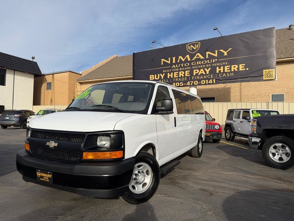 Used 2017 Chevrolet Express 3500 LS RWD image 33