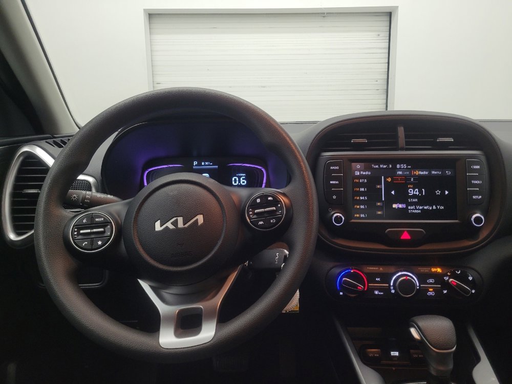 Used 2025 Kia Soul LX w/ LX Technology Package image 22