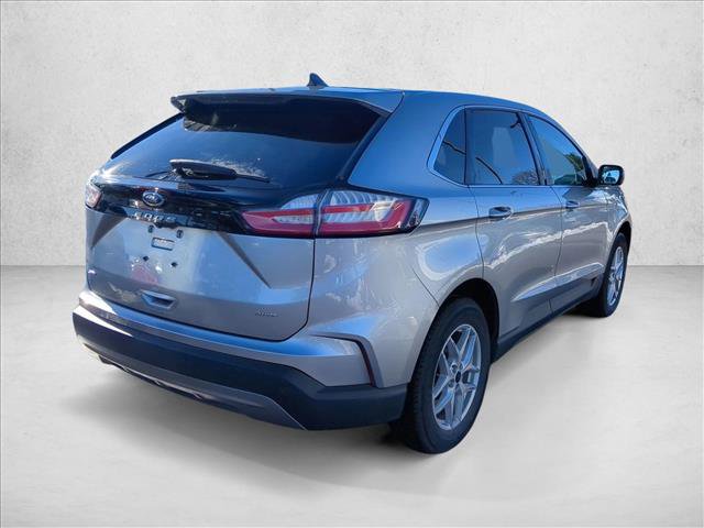 Used 2023 Ford Edge SEL image 5