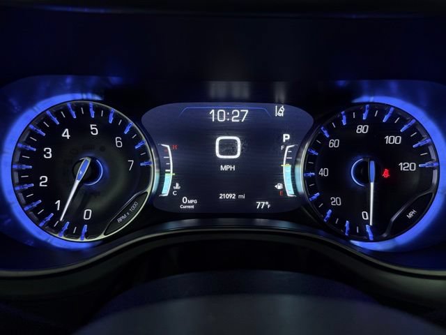 Used 2025 Chrysler Pacifica Limited FWD image 37